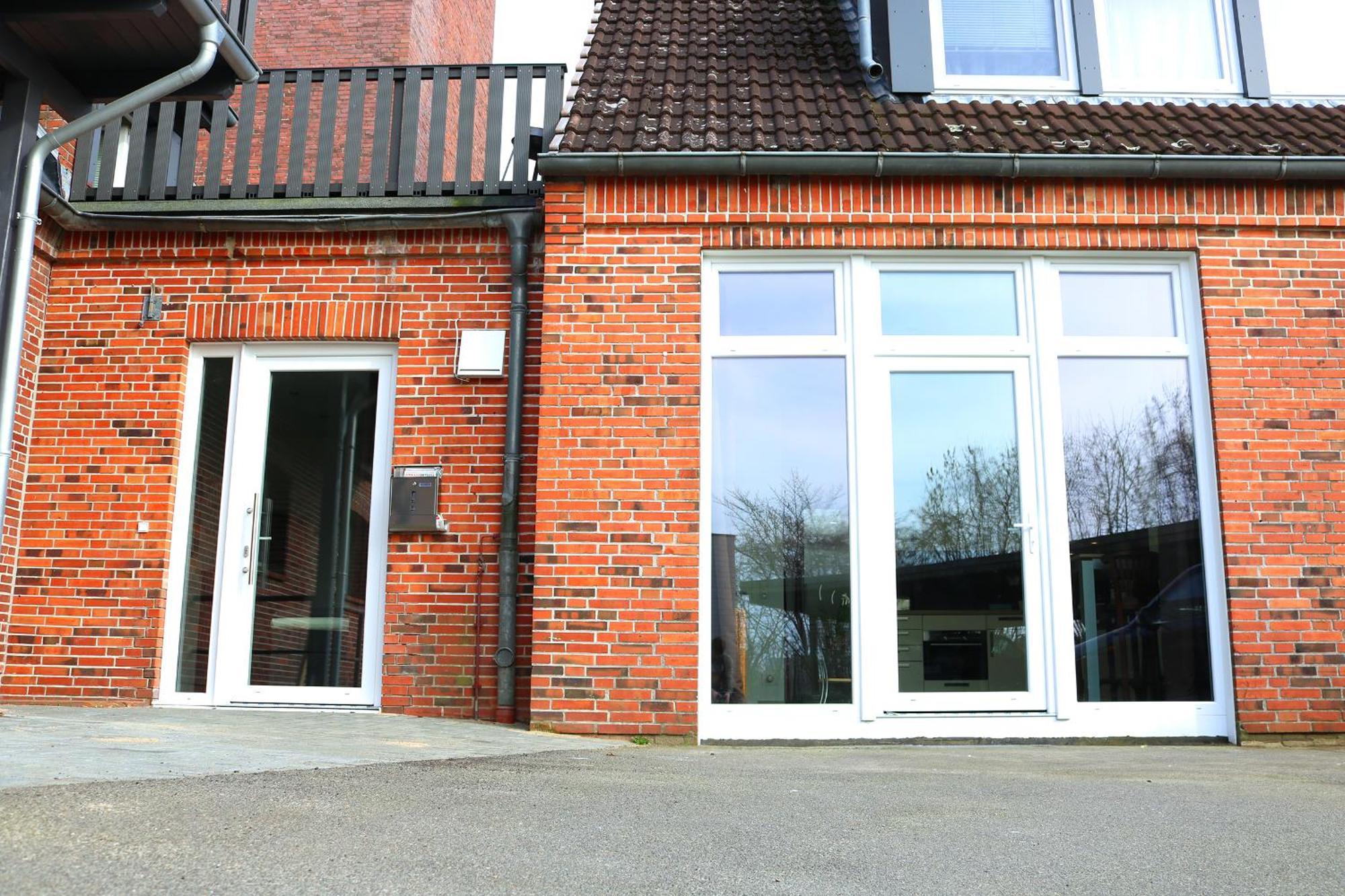 Ferienwohnungen Arp "2O" Mit Garten Und Parkplatz Итцехо Экстерьер фото